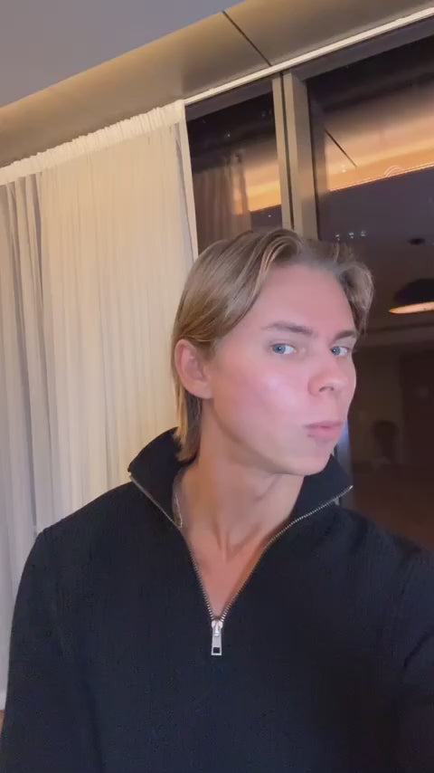 Real results - customer in a kitchen talking to camera about ZygoTape